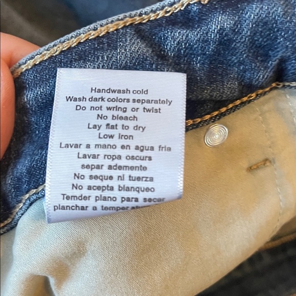 Judy Blue Distressed Denim Shorts blue size xxl frayed hem - Picture 4 of 9